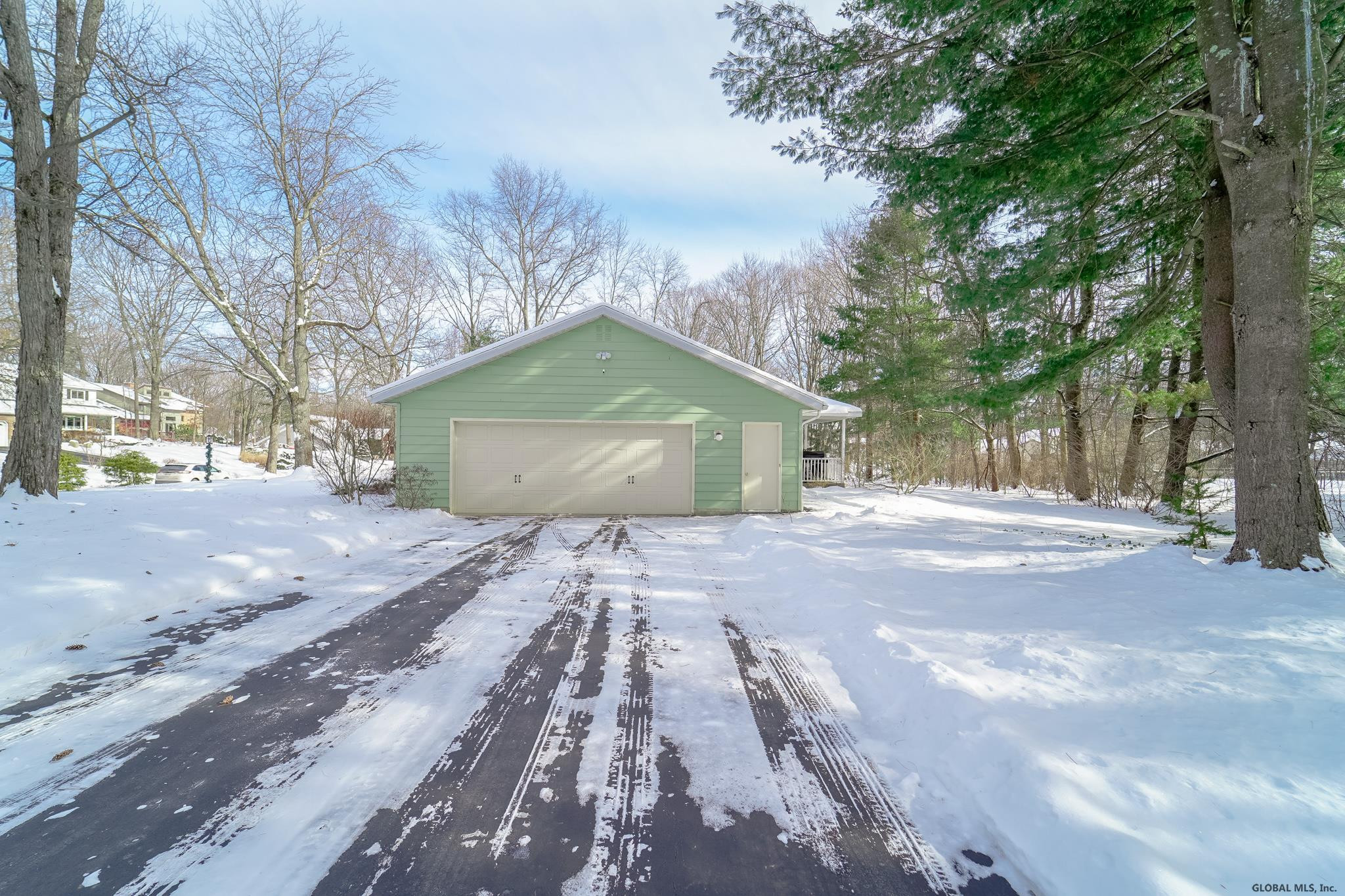 2234 Pine Ridge Road Niskayuna, NY 12309 - Photo 3 of 40 Photo 3