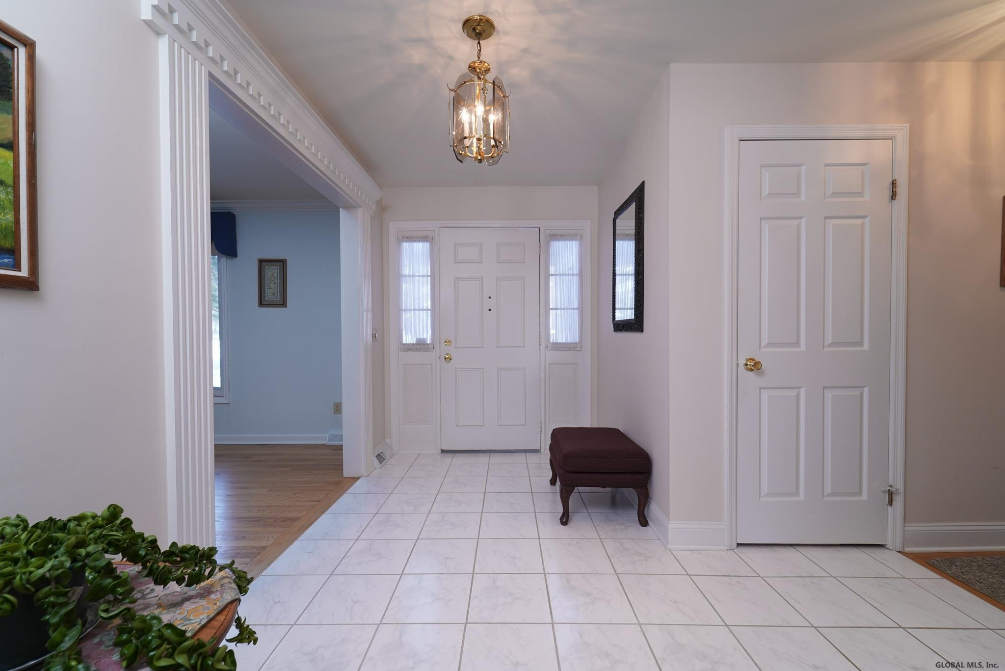 2234 Pine Ridge Road Niskayuna, NY 12309 - Photo 7 of 40 Photo 7