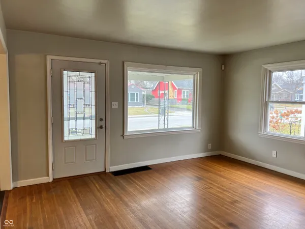 $1,350 | 1328 Wallace Avenue, Indianapolis, IN 46201