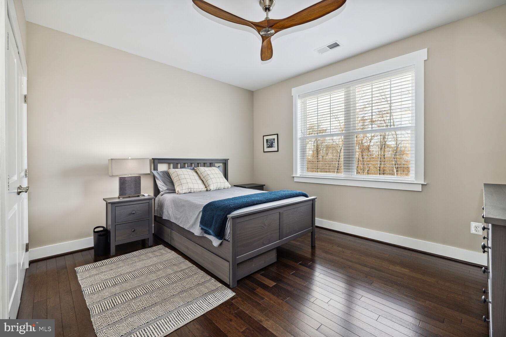 2221 Dixon Road Frederick, MD 21704 - Photo 38 of 77 3rd bedroom upstairs