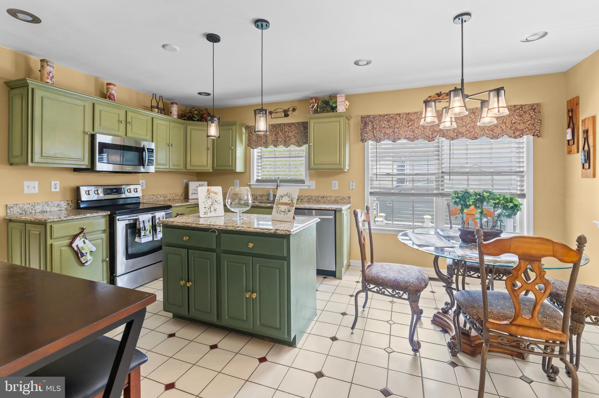 4023 Paige View Road Randallstown, MD 21133 - Photo 9 of 59