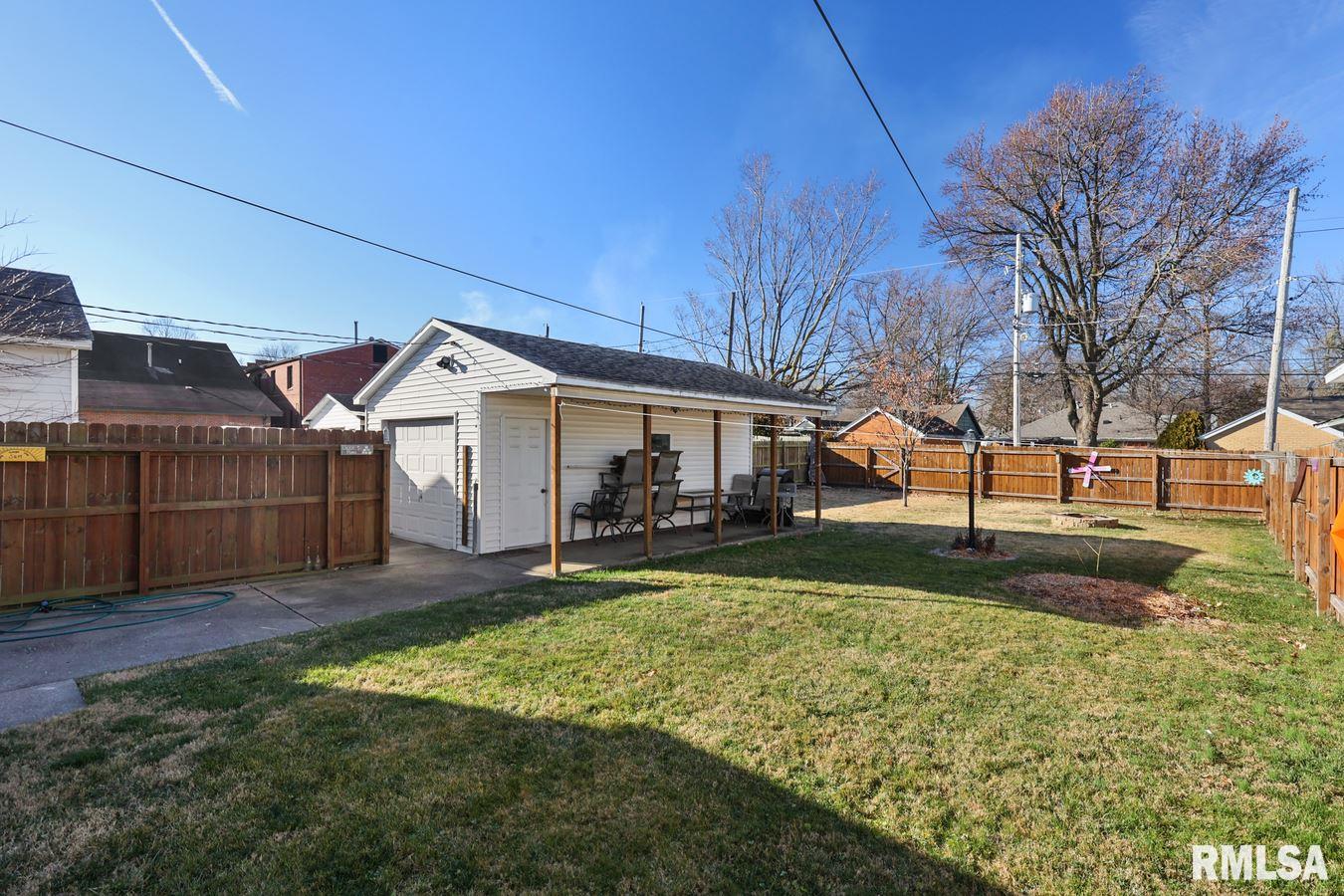 2517 South Pasfield Street Springfield, IL 62704 - Photo 20 of 24 Gallery Image 20