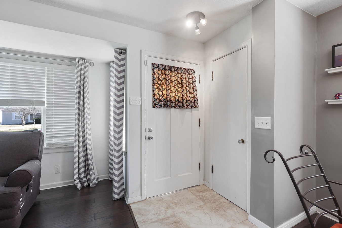 2517 South Pasfield Street Springfield, IL 62704 - Photo 3 of 24 Gallery Image 3