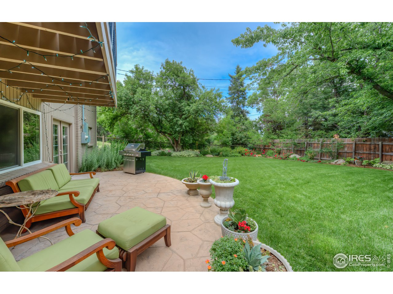 340 18th Street Boulder, CO 80302 - Photo 24 of 40 Partially covered backyard patio