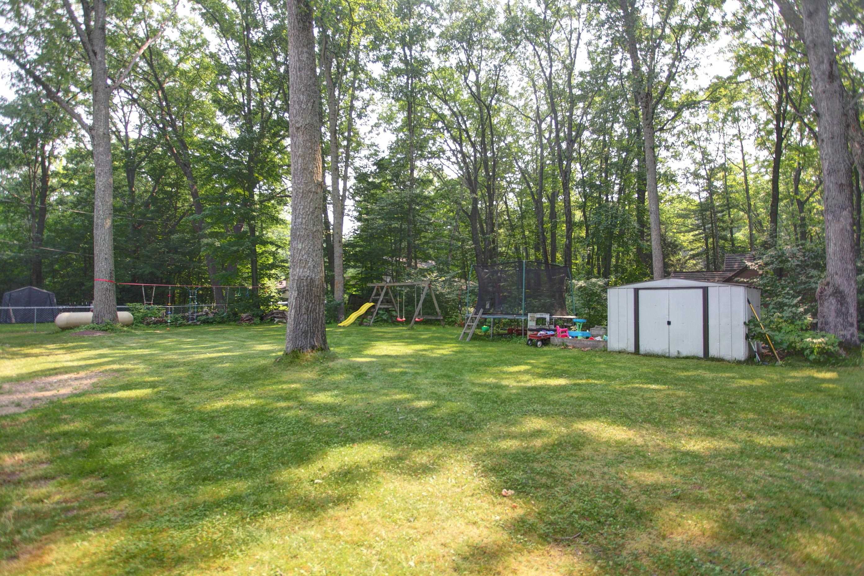 7143 Karlin Road Interlochen, MI 49643 - Photo 11 of 12 1937150-6c8e27d7-6725-48c3-ab2b-5a96261d8c08.JPG