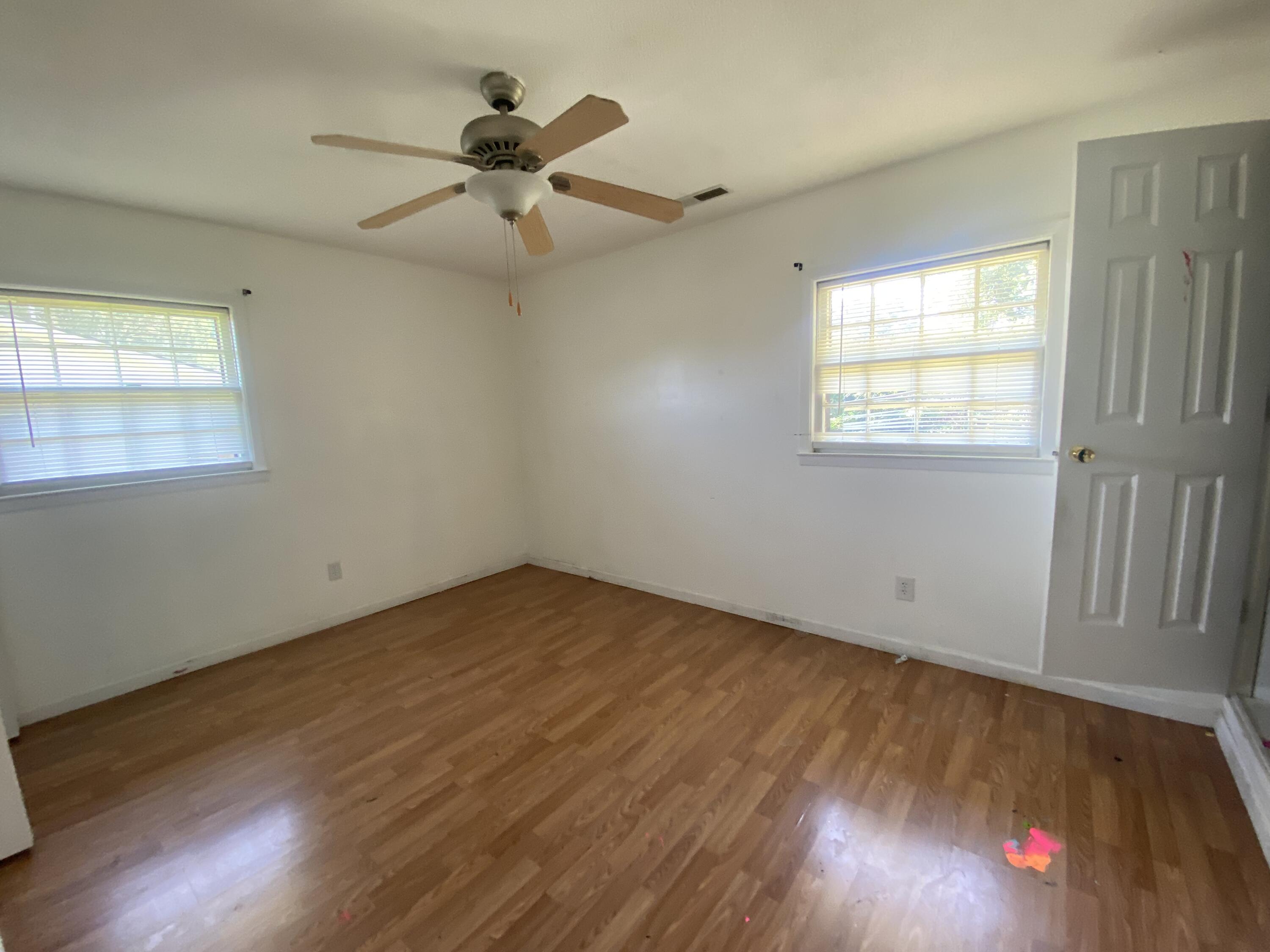 602 Beech Hill Road Summerville, SC 29485 - Photo 6 of 12 IMG_3858