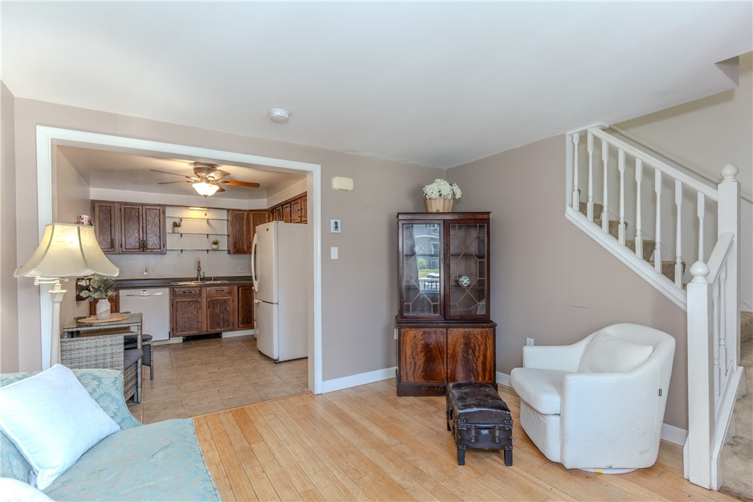 200 Post Road, Unit 305 Warwick, RI 02888 - Photo 5 of 27 Living and kitchen