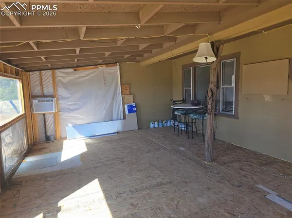 $400,000 | 952 Twin Lakes Road, Walsenburg, CO 81089