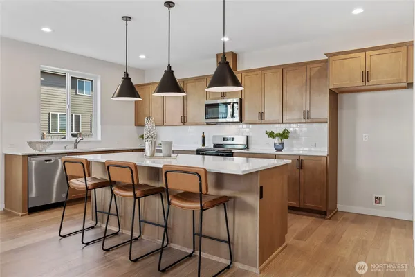 $869,950 | 9042 (lot 16) 71st Avenue East, Puyallup, WA 98371