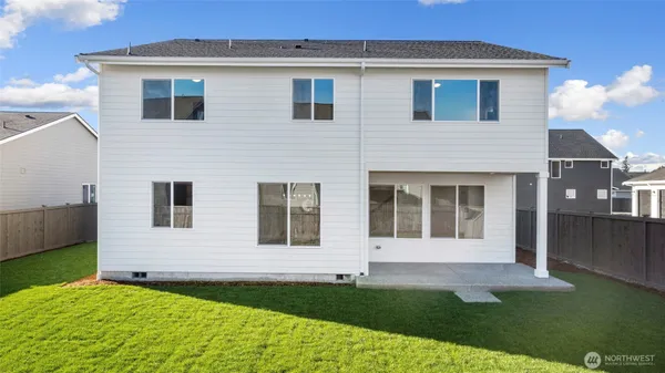 $869,950 | 9042 (lot 16) 71st Avenue East, Puyallup, WA 98371