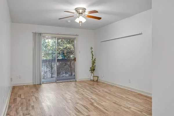 $1,800 | 4837 Cedar Springs Road, Unit 215, Dallas, TX 75219