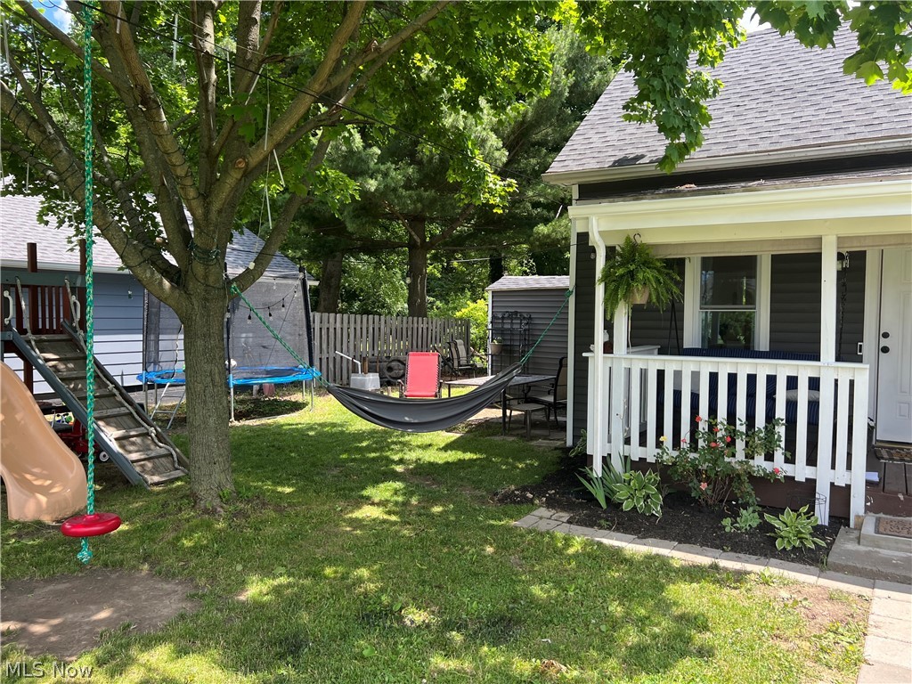 3747 Highland Road Cleveland, OH 44111 - Photo 3 of 34 Gallery Image 3