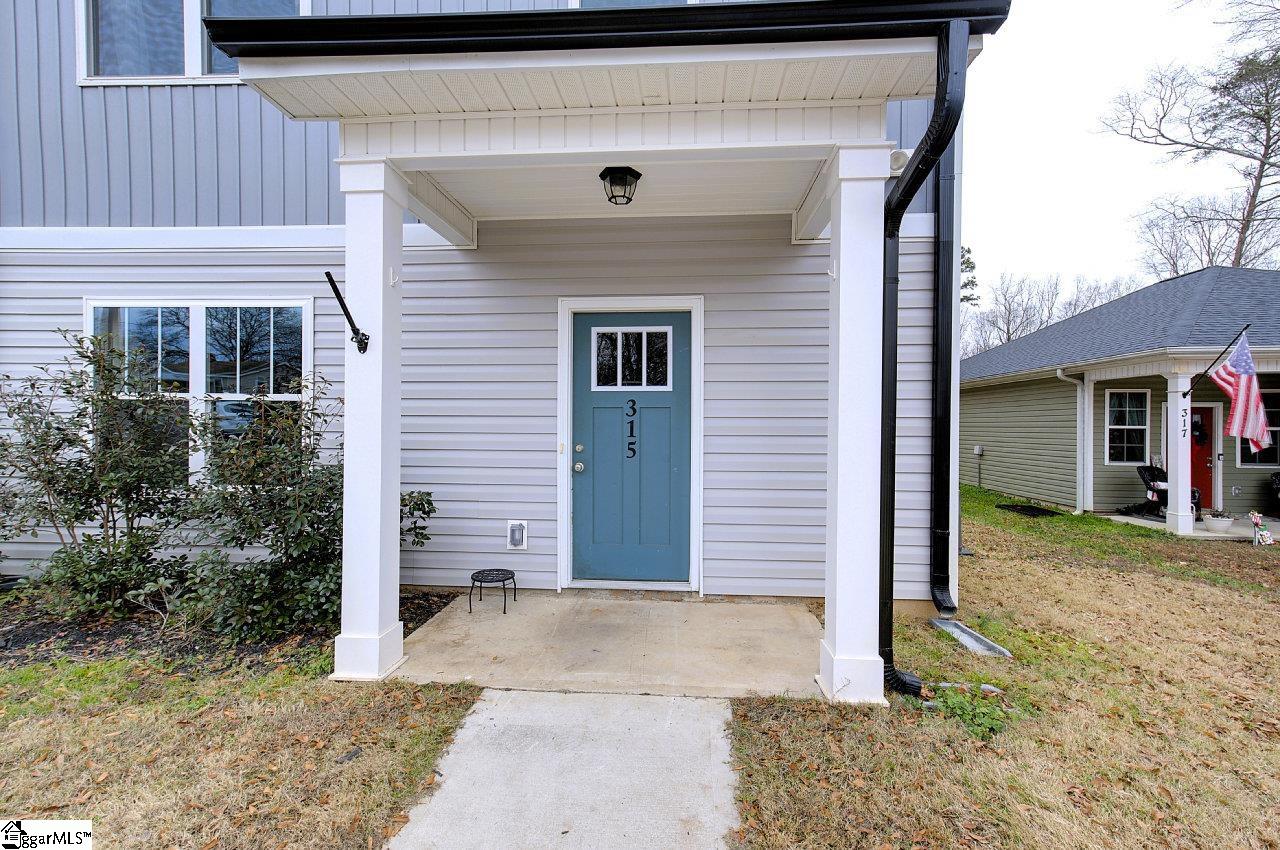 315 Morgan Street Greer, SC 29651 - Photo 3 of 34 Gallery Image 3