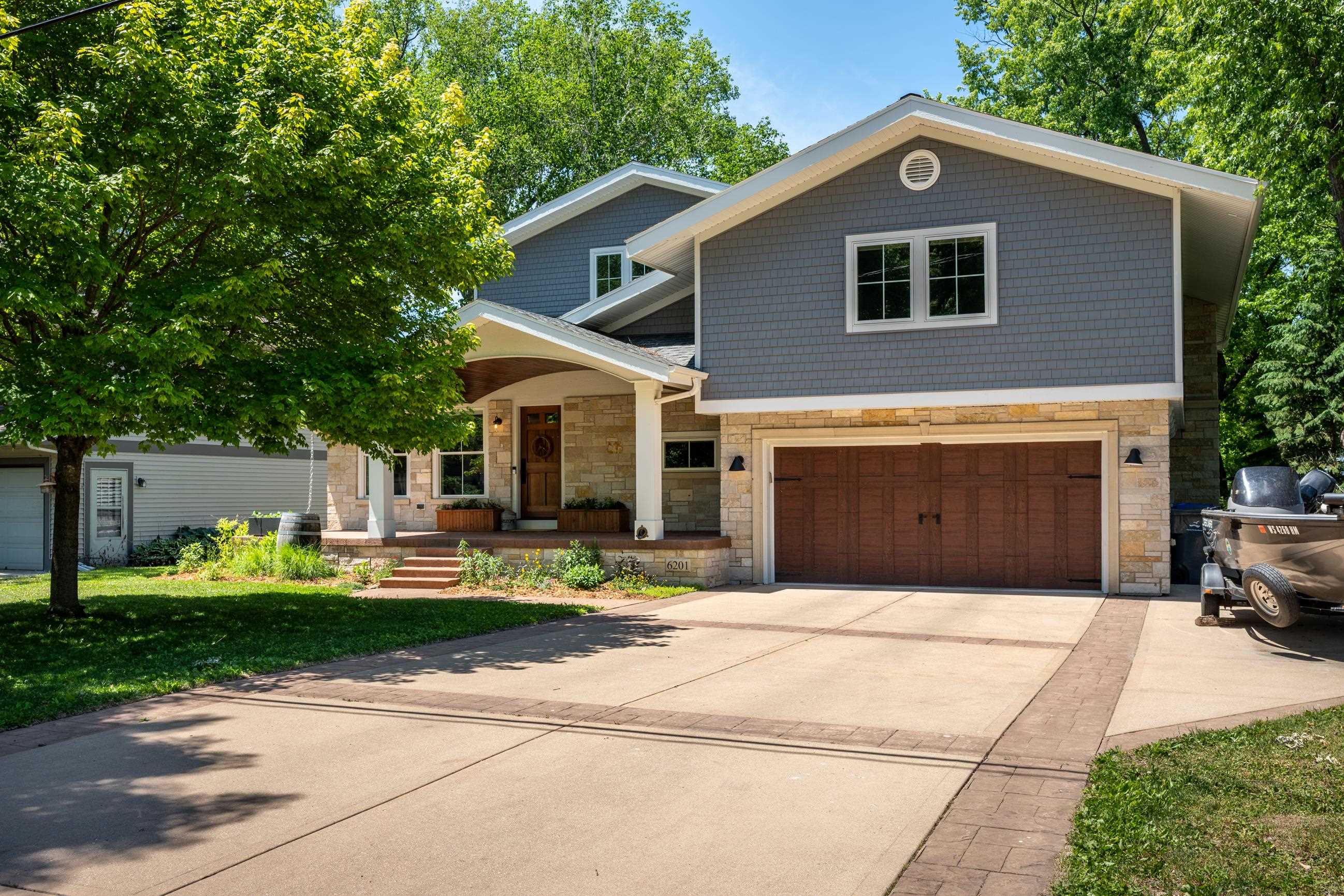 6201 Winnequah Road Monona, WI 53716 - Photo 3 of 90