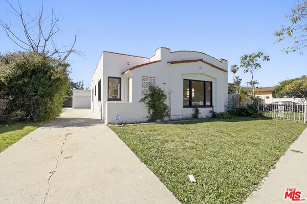 $795,000 | 805 South Crane Avenue, Compton, CA 90221