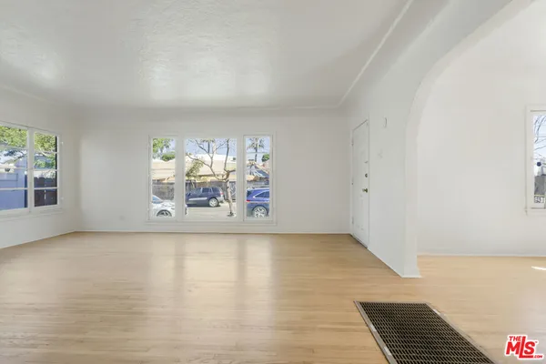 $795,000 | 805 South Crane Avenue, Compton, CA 90221