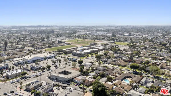 $795,000 | 805 South Crane Avenue, Compton, CA 90221