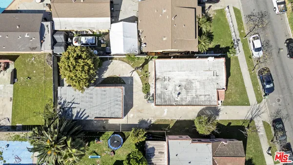 $795,000 | 805 South Crane Avenue, Compton, CA 90221