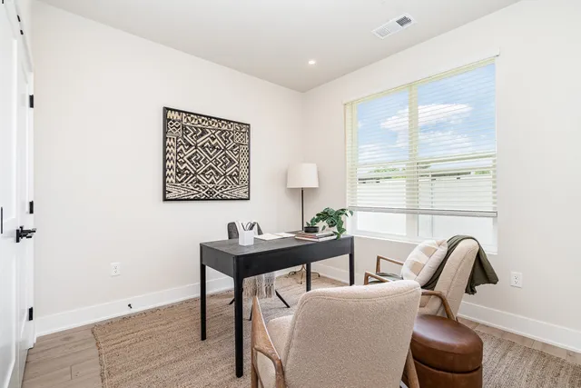 $499,900 | 826 42nd Avenue North, Nashville, TN 37209