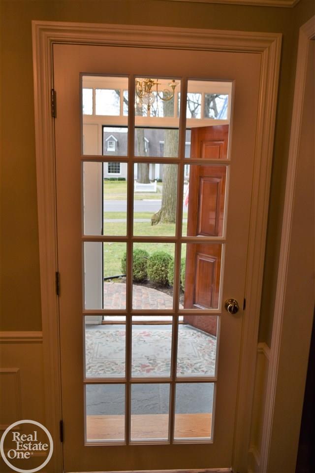 306 Cloverly Road Grosse Pointe Farms, MI 48236 - Photo 5 of 45