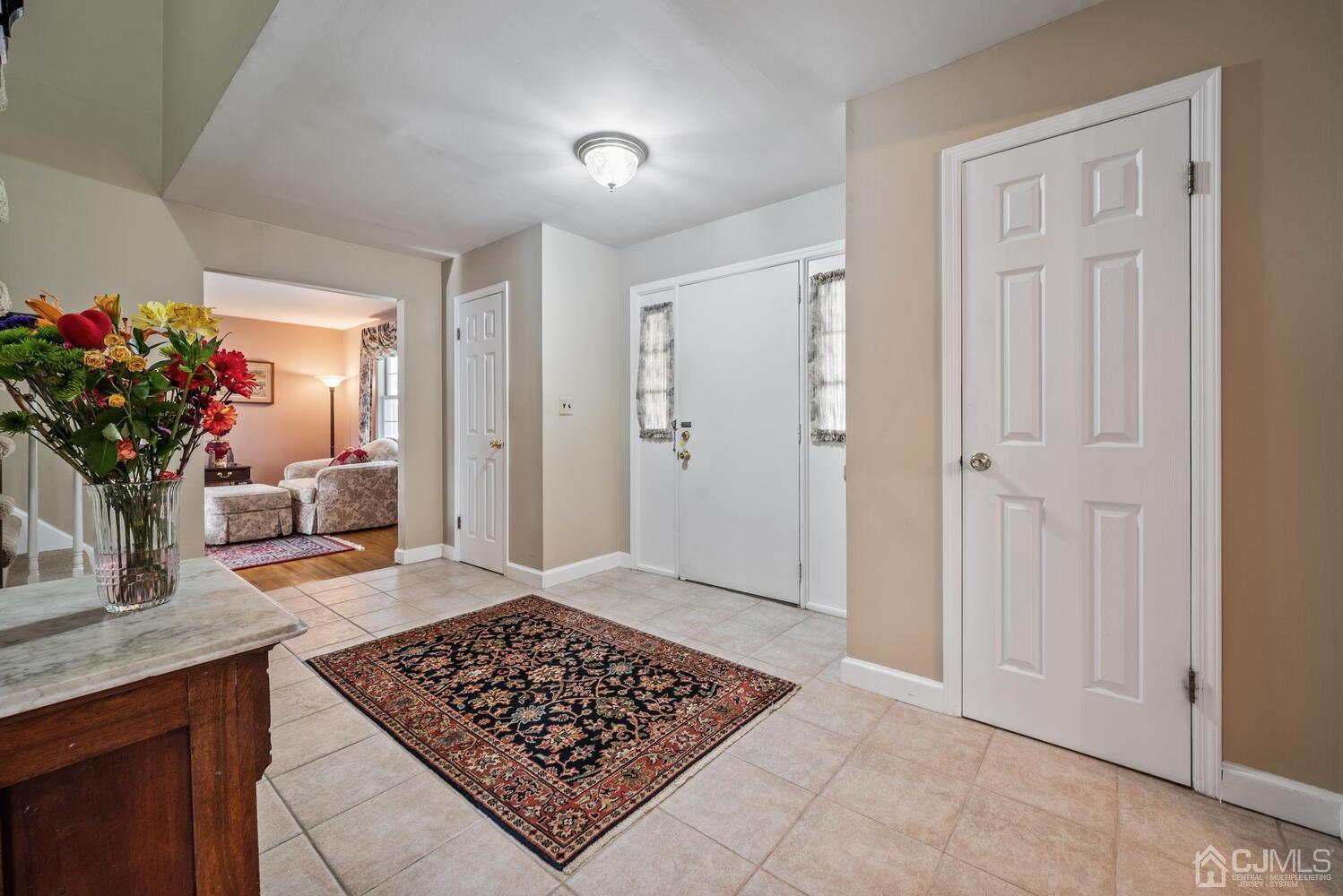 58 Overhill Road East Brunswick, NJ 08816 - Photo 6 of 38 Gallery Image 6