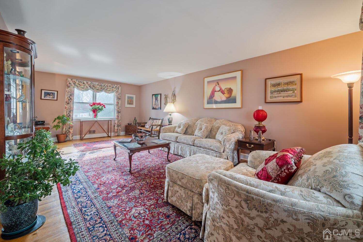58 Overhill Road East Brunswick, NJ 08816 - Photo 7 of 38 Gallery Image 7