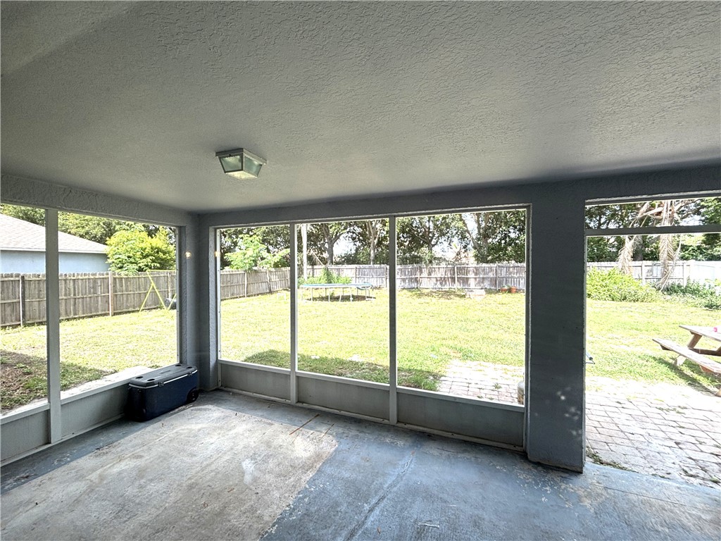 5937 Ridge Lake Circle Vero Beach, FL 32967 - Photo 34 of 35