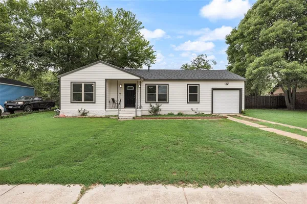 $375,000 | 1005 Iowa Street, Irving, TX 75060