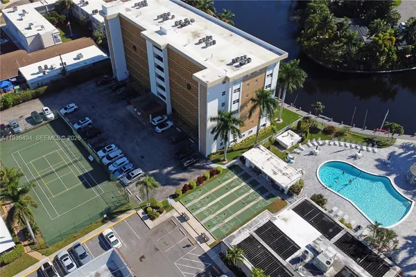 $1,790 | 3040 Northeast 16th Avenue, Unit 104, Oakland Park, FL 33334