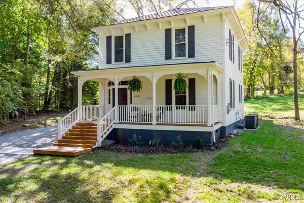 $299,900 | 4534 Drakes Main Street, Drakes Branch, VA 23937