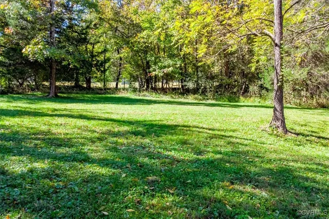 $299,900 | 4534 Drakes Main Street, Drakes Branch, VA 23937