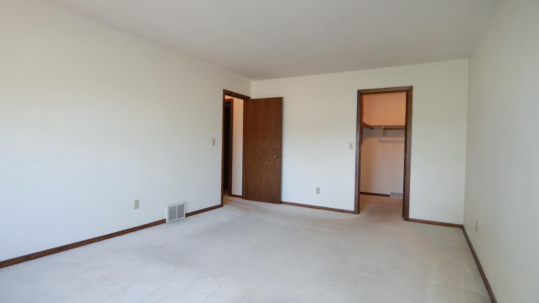 2106 9th Street East Glencoe, MN 55336 - Photo 20 of 31