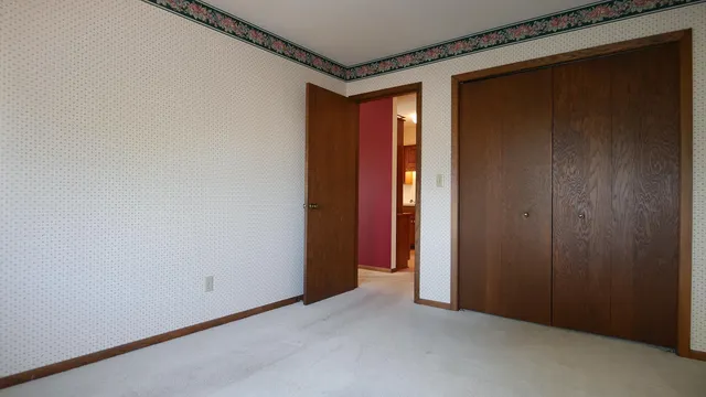 $209,900 | 2106 9th Street East, Glencoe, MN 55336