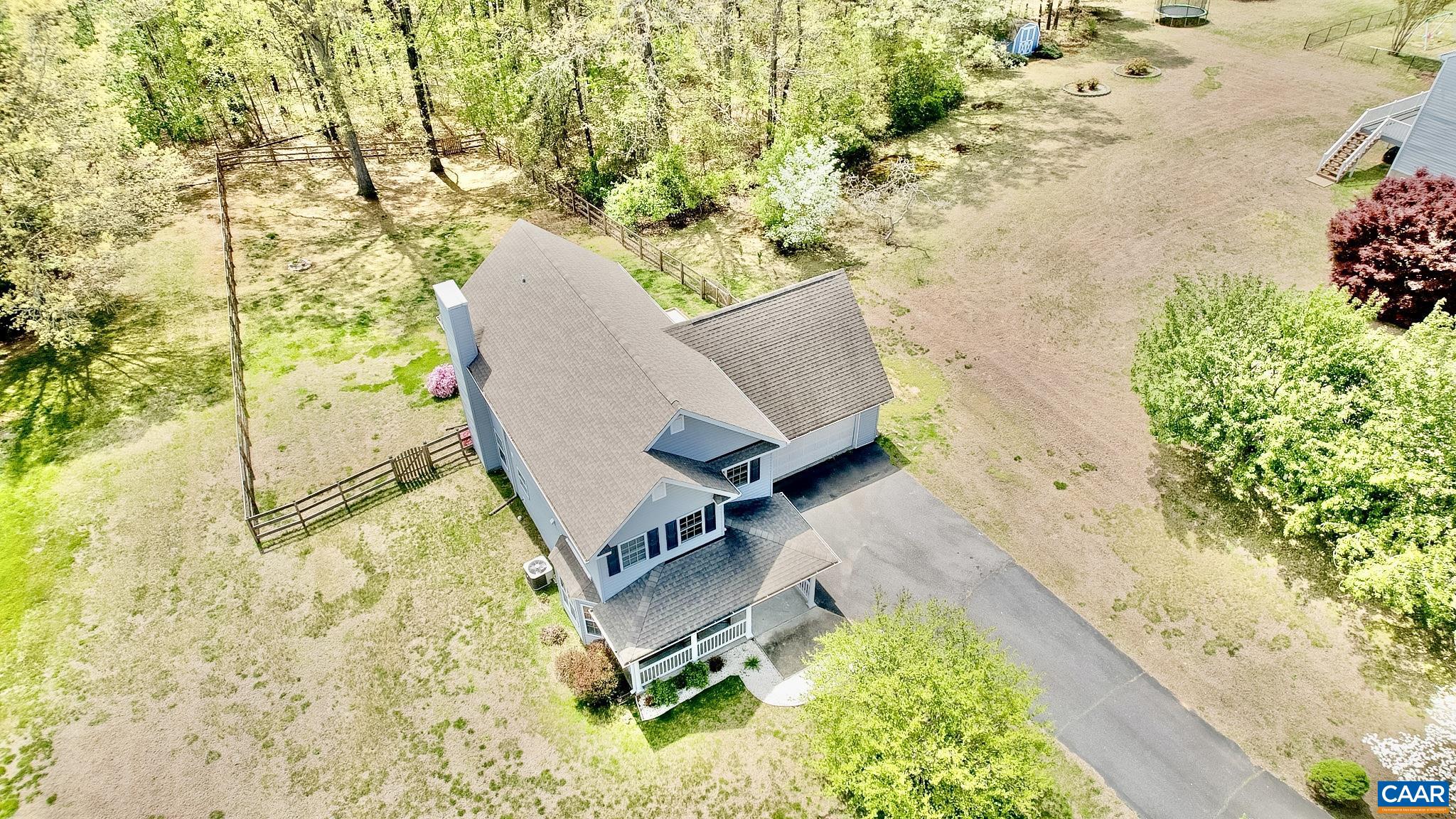 212 Oak View Road Barboursville, VA 22923 - Photo 4 of 49 Gallery Image 4