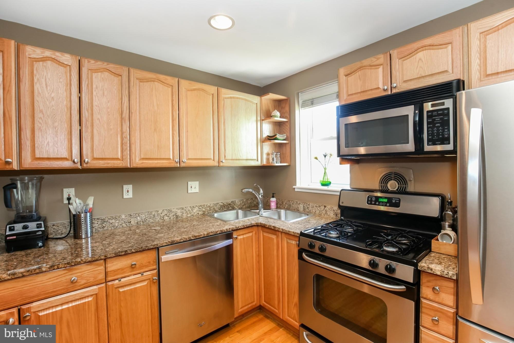 1014 Spring Road Northwest Washington, DC 20010 - Photo 8 of 28 Kitchen
