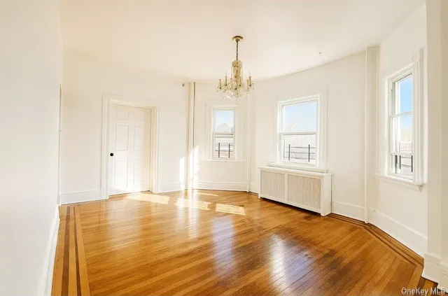 $3,349 | 194 Summit Avenue, Unit 2, Mount Vernon, NY 10550