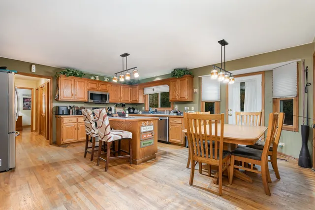 $579,900 | 3467 Charlemaine Drive, Aurora, IL 60504