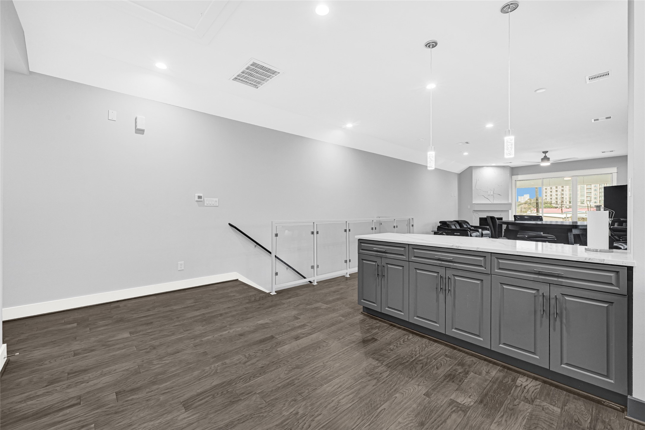 6118 Truro Street Houston, TX 77007 - Photo 8 of 39 a kitchen with sink and cabinets