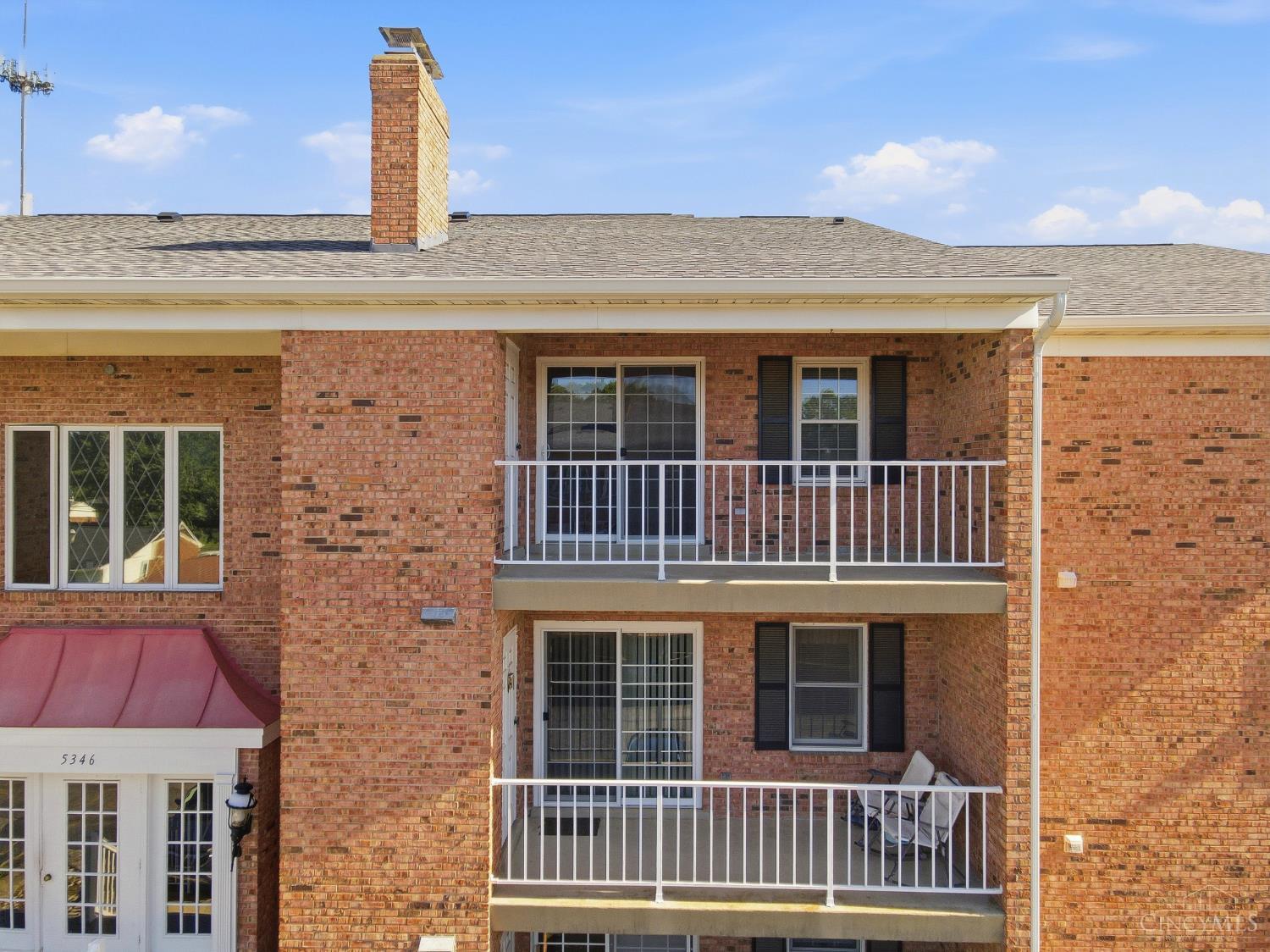 5346 Werk Road, Unit D12 Cincinnati, OH 45248 - Photo 2 of 33