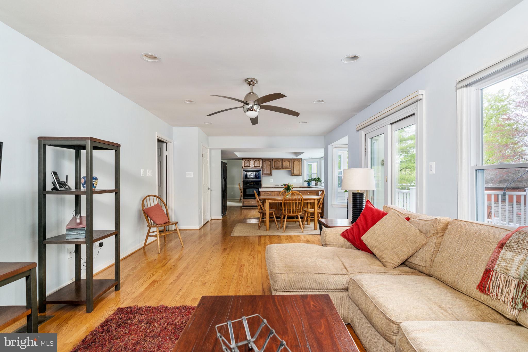 2209 Quartermaster Lane Reston, VA 20191 - Photo 11 of 37