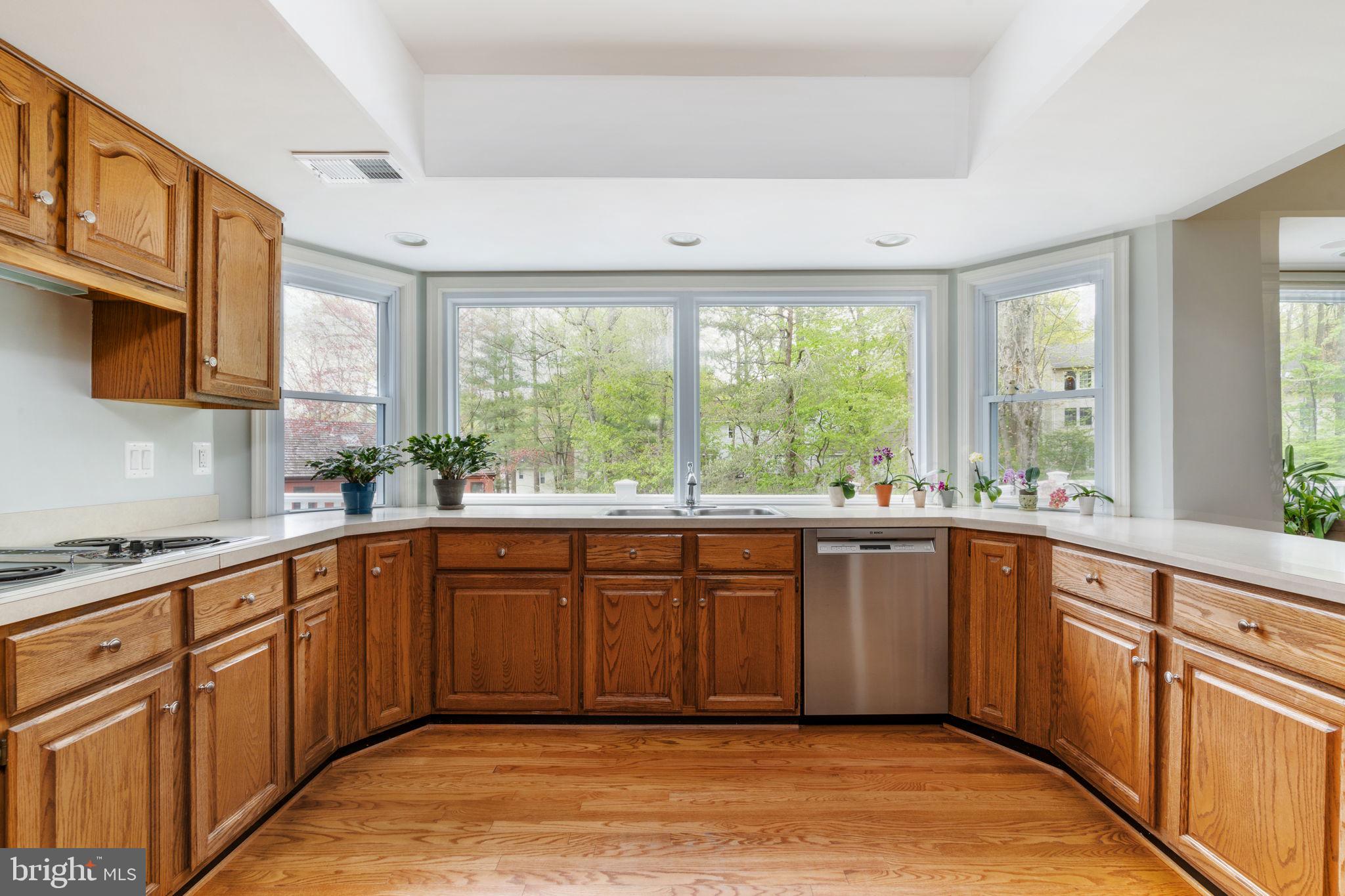 2209 Quartermaster Lane Reston, VA 20191 - Photo 9 of 37