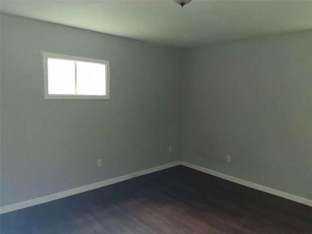 1032 Valley View Road Southeast Atlanta, GA 30315 - Photo 18 of 25