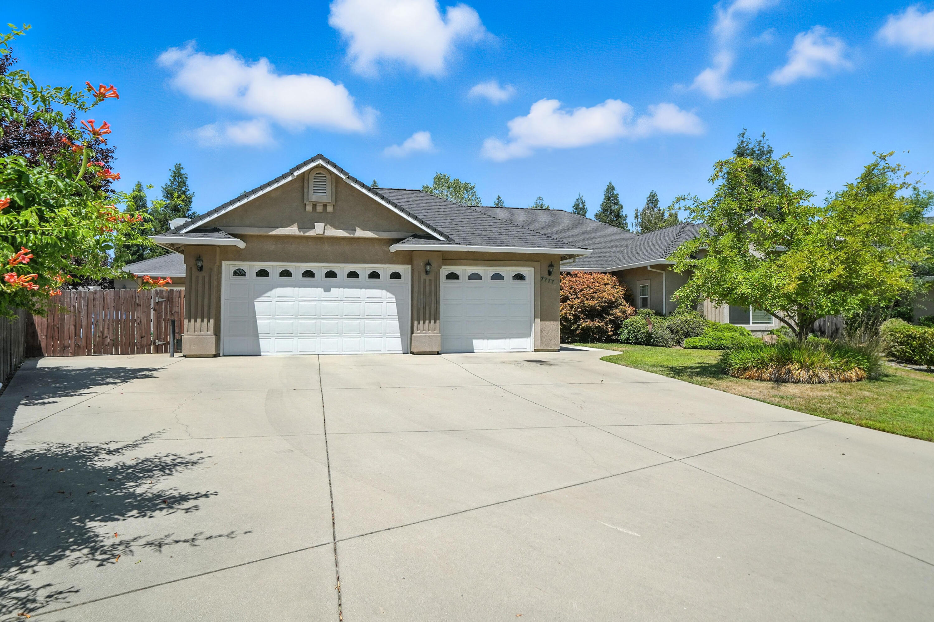 7777 Pit Road Redding, CA 96001 - Photo 1 of 27 a front view of a house with a yard
