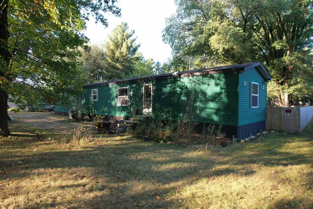 $99,000 | 700 North 8th Street, Avoca, WI 53506