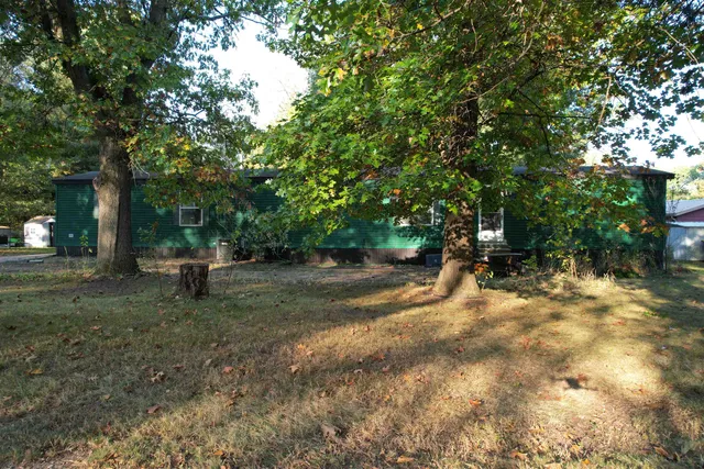 $99,000 | 700 North 8th Street, Avoca, WI 53506