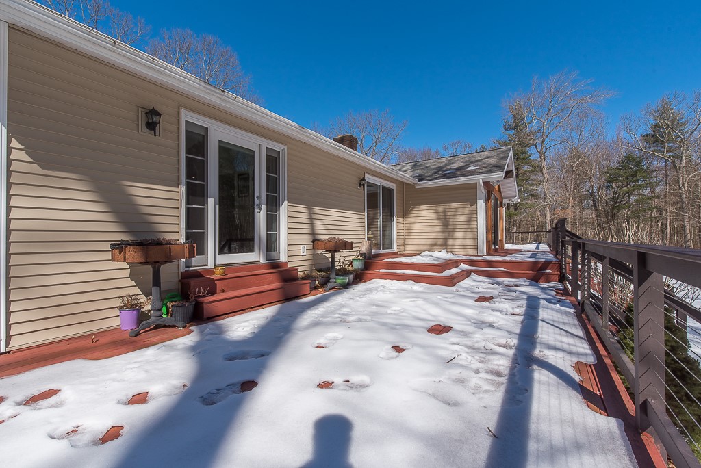 852 Chopmist Hill Road Scituate, RI 02857 - Photo 12 of 50
