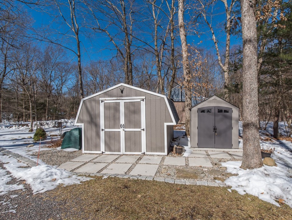 852 Chopmist Hill Road Scituate, RI 02857 - Photo 4 of 50