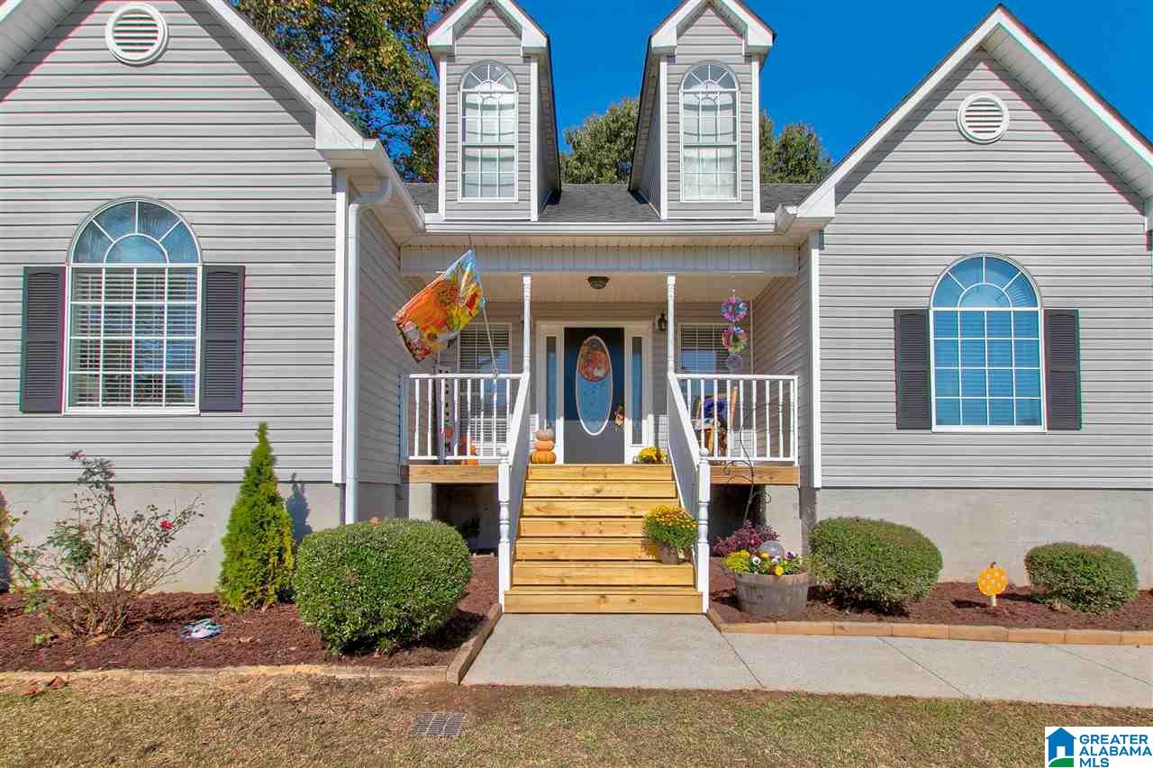 56 Chestnut View Hayden, AL 35079 - Photo 2 of 25