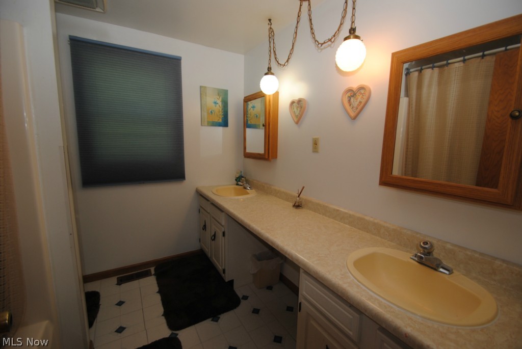 41130 Butternut Ridge Road Elyria, OH 44035 - Photo 16 of 22 Gallery Image 16