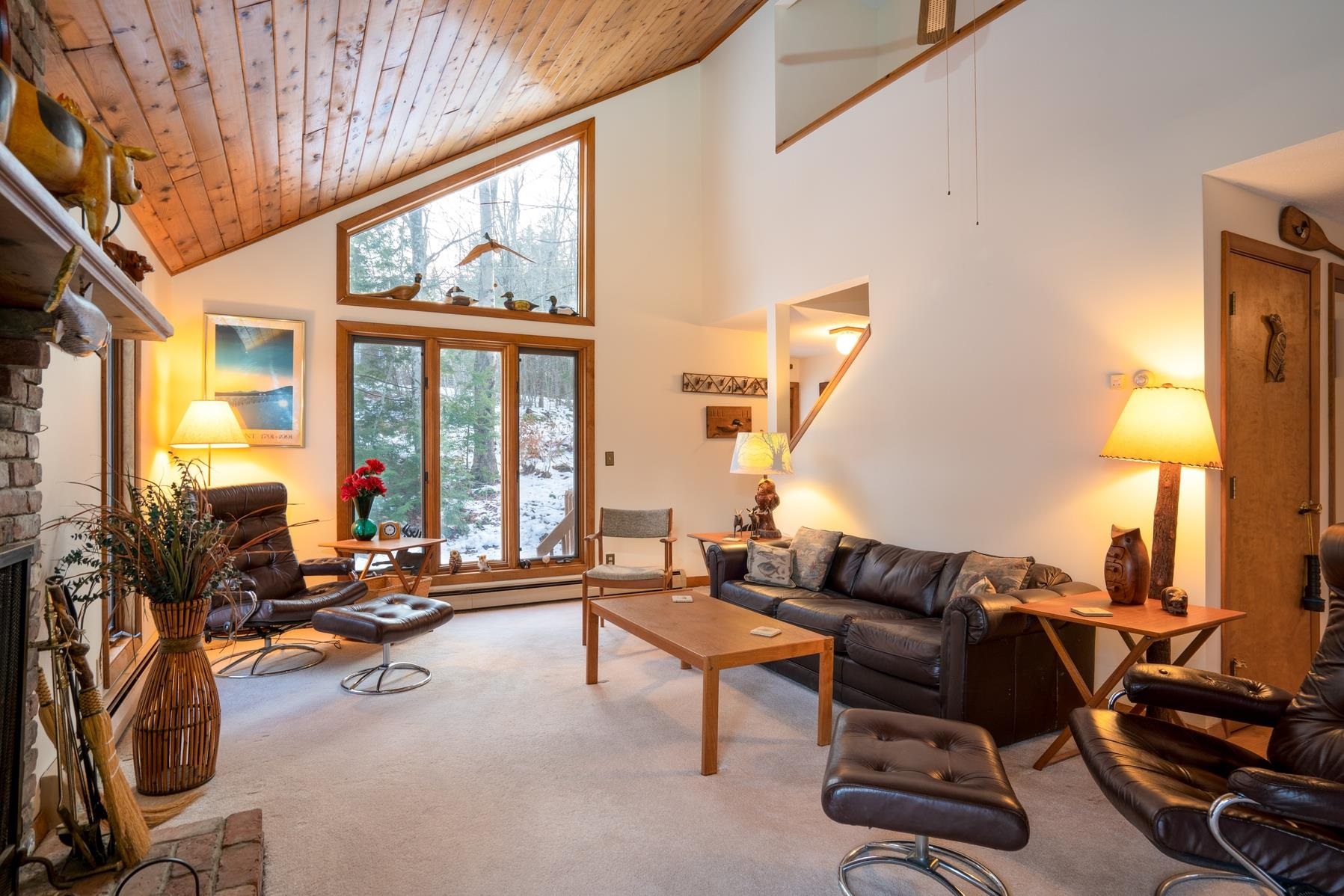 411 Stratton Gate Road Jamaica, VT 05343 - Photo 17 of 19 Gallery Image 17